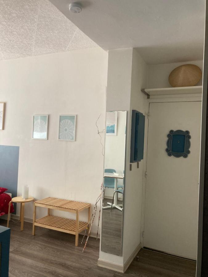 Studio Dragon Avec Gardien Marseille Extérieur photo
